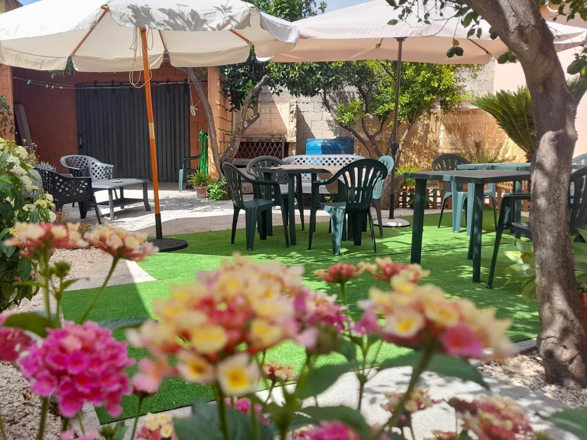 Su Fassoi Cabras Bed & Breakfast Dış mekan fotoğraf